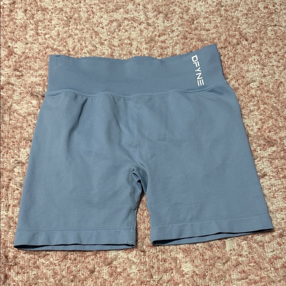 Dfyne Dynamic shorts 4.5 in Sky Blue
